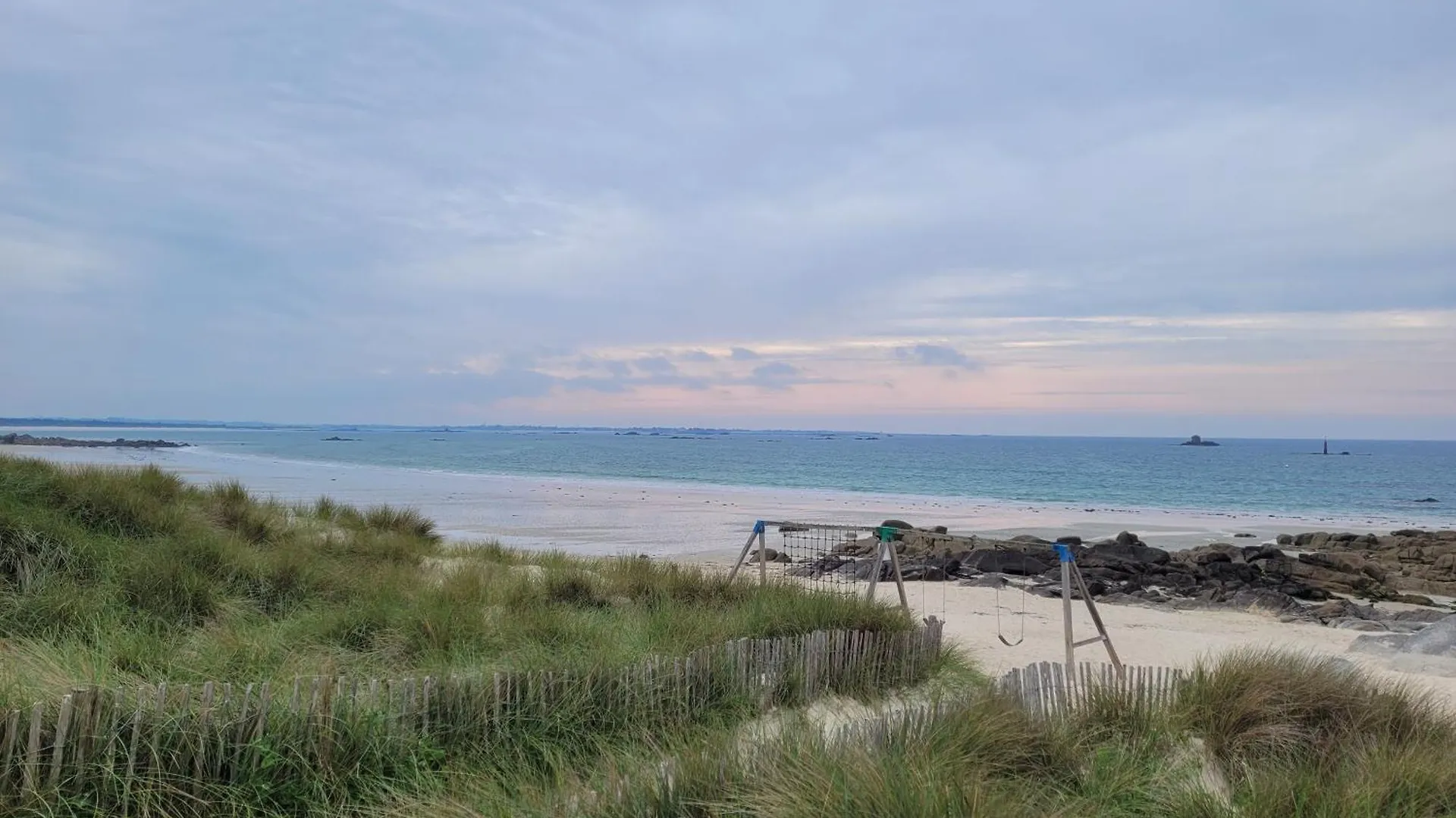 Holiday home Paisible Oasis ! Grande Maison Familiale Plouescat France